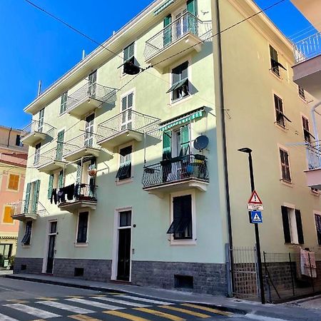 Casa Potito Apartment Sestri Levante Luaran gambar